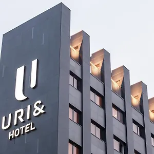 Uri& 4* Seoul